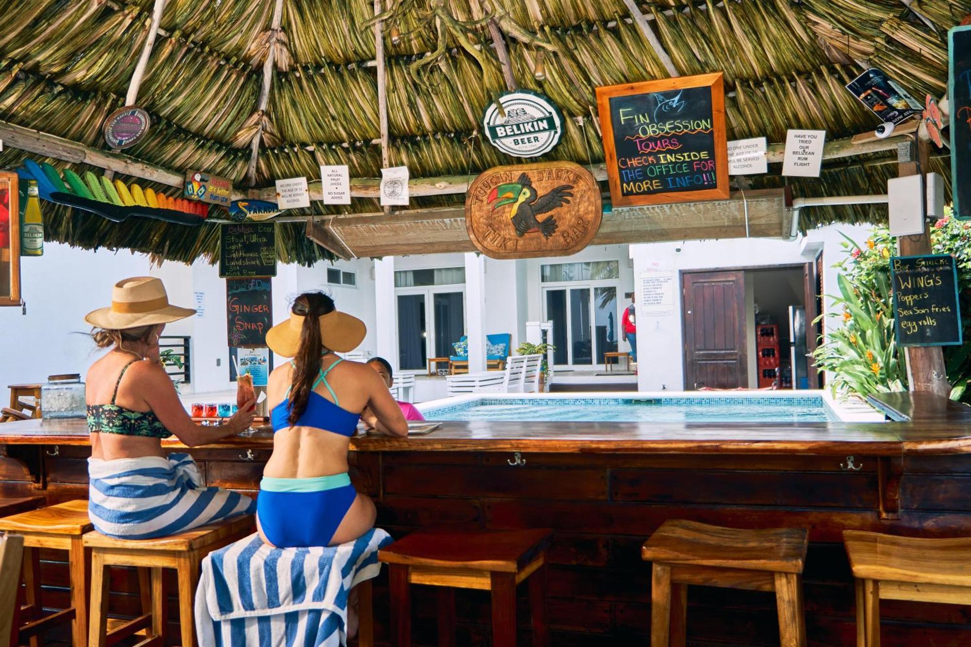 Ocean Breeze Hotell Placencia Exteriör bild